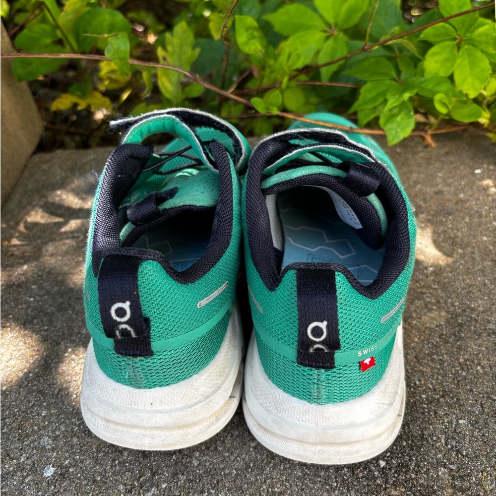 On Running Kids Sneakers in Green and White